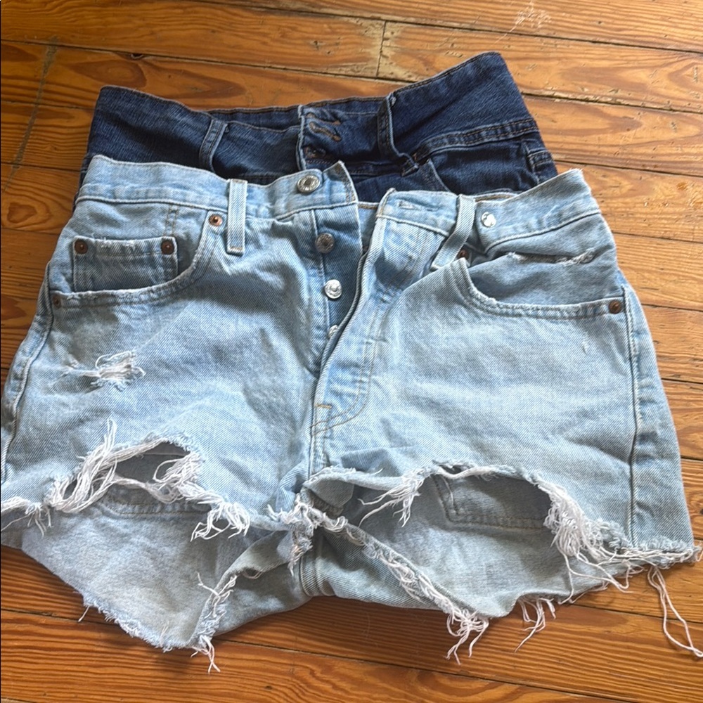 Levi's Light Blue Denim Jeans